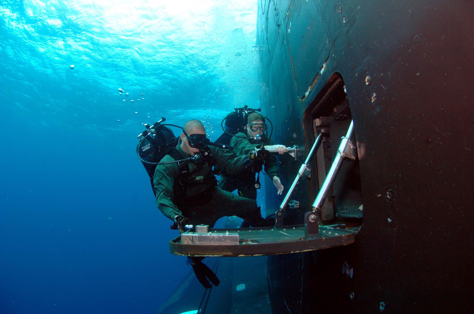   USS Hawaii - SSN776